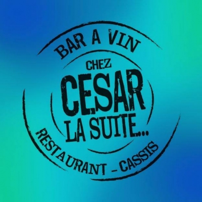 Pour une pause gourmande sur le port, faite un stop chez Chez Cesar La Suite !